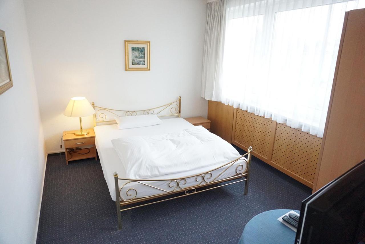Buergerhaus Hotel Steinbach im Taunus Eksteriør billede